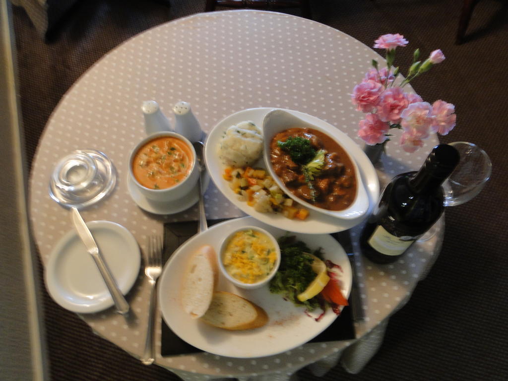 The Red Lion Inn Doune Экстерьер фото